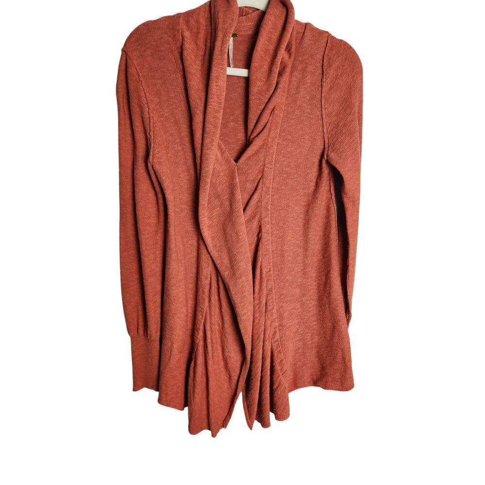 Free People Cardigan Sz S Orange Slouchy Lightweight Beachy boho Asymmetric hem
